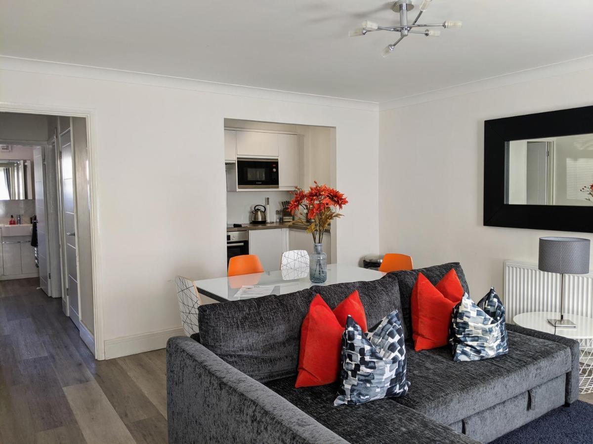 Saffron Court By Wycombe Apartments - Apt 06 High Wycombe Dış mekan fotoğraf
