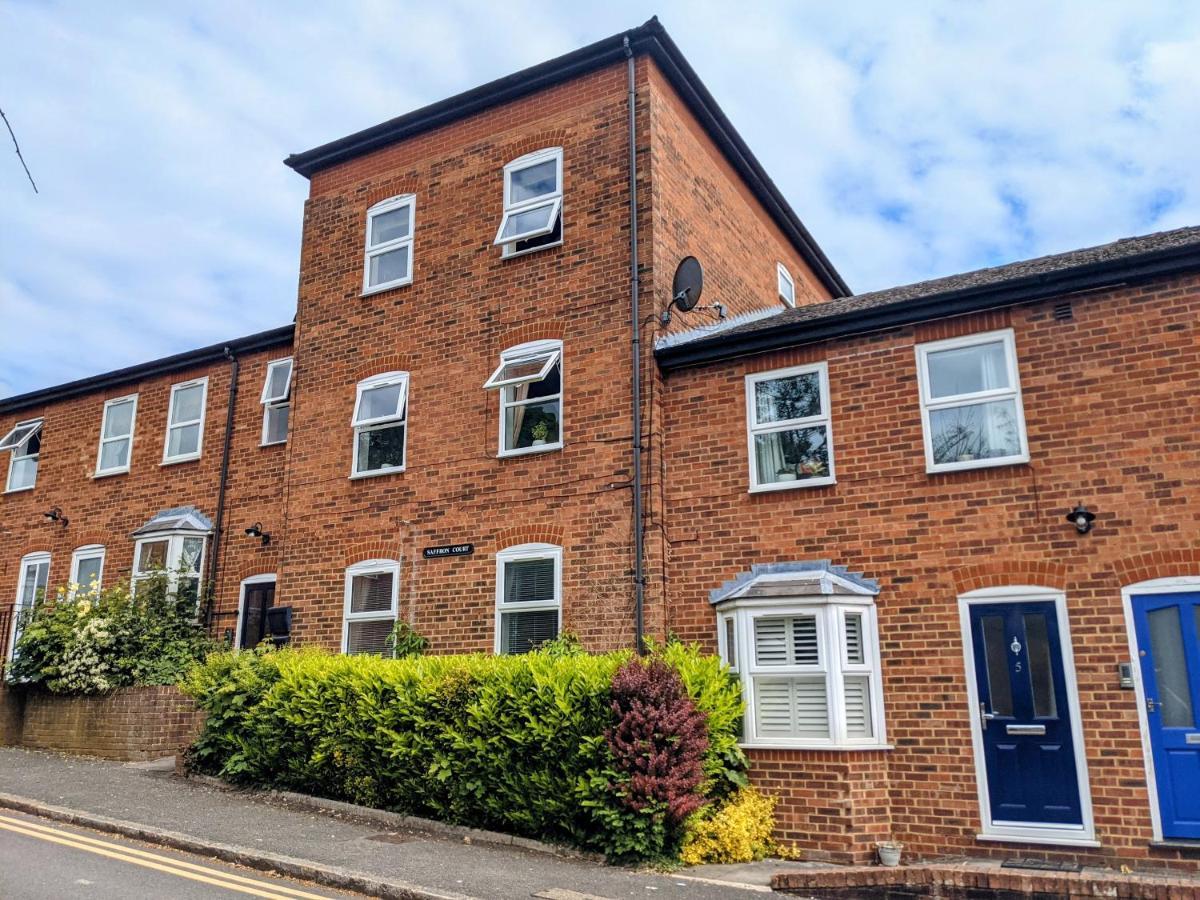 Saffron Court By Wycombe Apartments - Apt 06 High Wycombe Dış mekan fotoğraf
